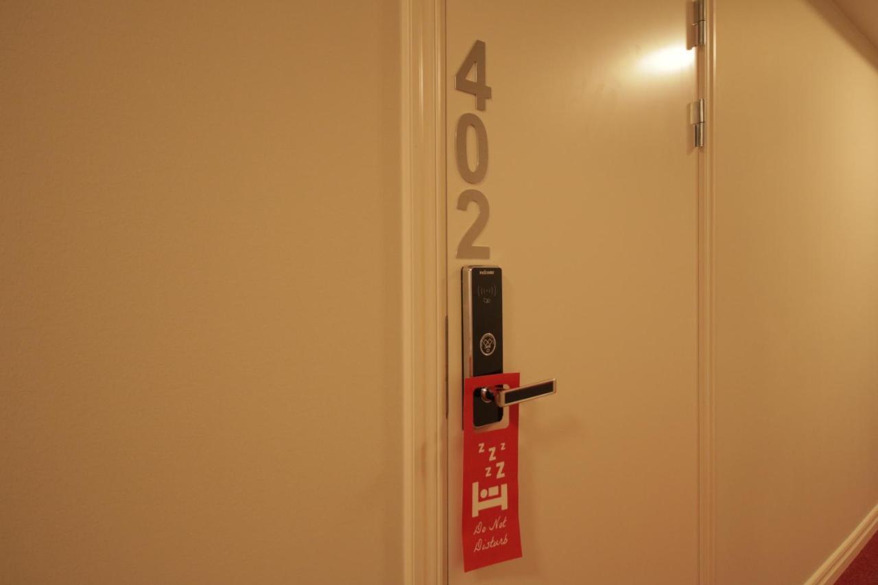 2home Hotel 3*